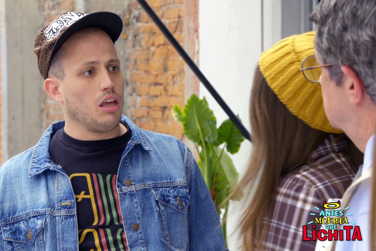 Magos le revela a “El Chanclas” que tuvieron una hija y que debe hacerse responsable de ella.