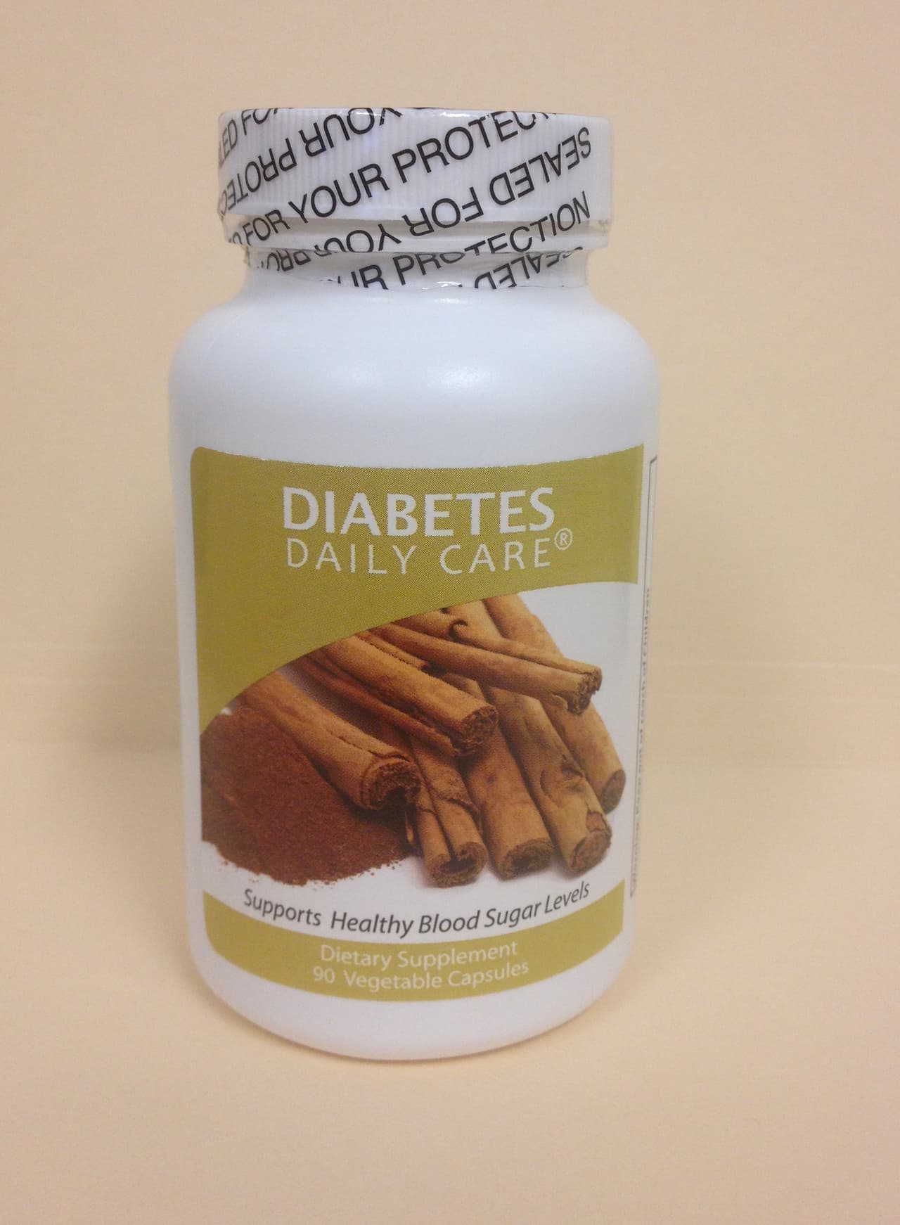 En
<a href="https://www.flickr.com/photos/fdaphotos/albums/72157634597130324"><u>otro álbum</u></a> se pueden ver los productos para el tratamiento de la diabetes ilegales. "Estos productos se pueden encontrar en internet y en tiendas minoristas y no han sido evaluados o aprobados por la FDA como seguros y eficaces en el tratamiento de la diabetes", señalan.