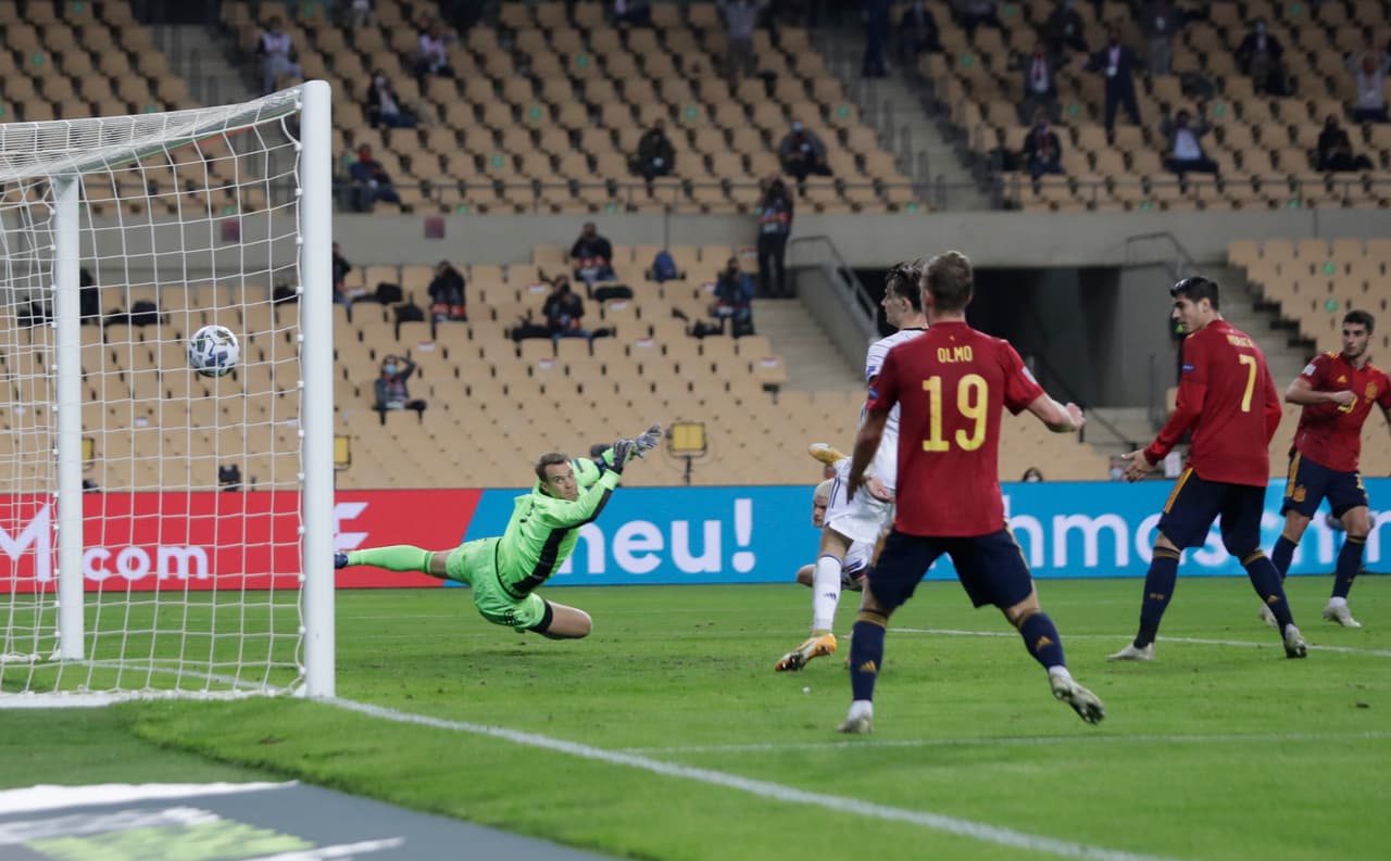 Morata (17’), Torres (33’, 55’, 71’), Hernández Cascante (38’) y Oyarzabal (89’) se sirvieron con la ‘cuchara grande’ en la tremenda goliza.