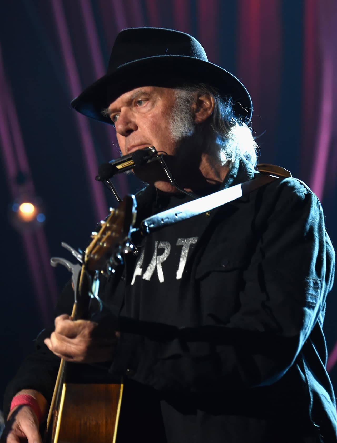 Lo cierto es que Neil Young está decidido, Trump nunca será su amigo.