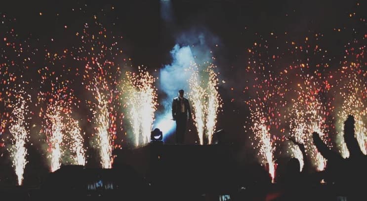 ¡Qué mejor manera de recibir el 2016 que bailando con los ritmos de Mr. 305!