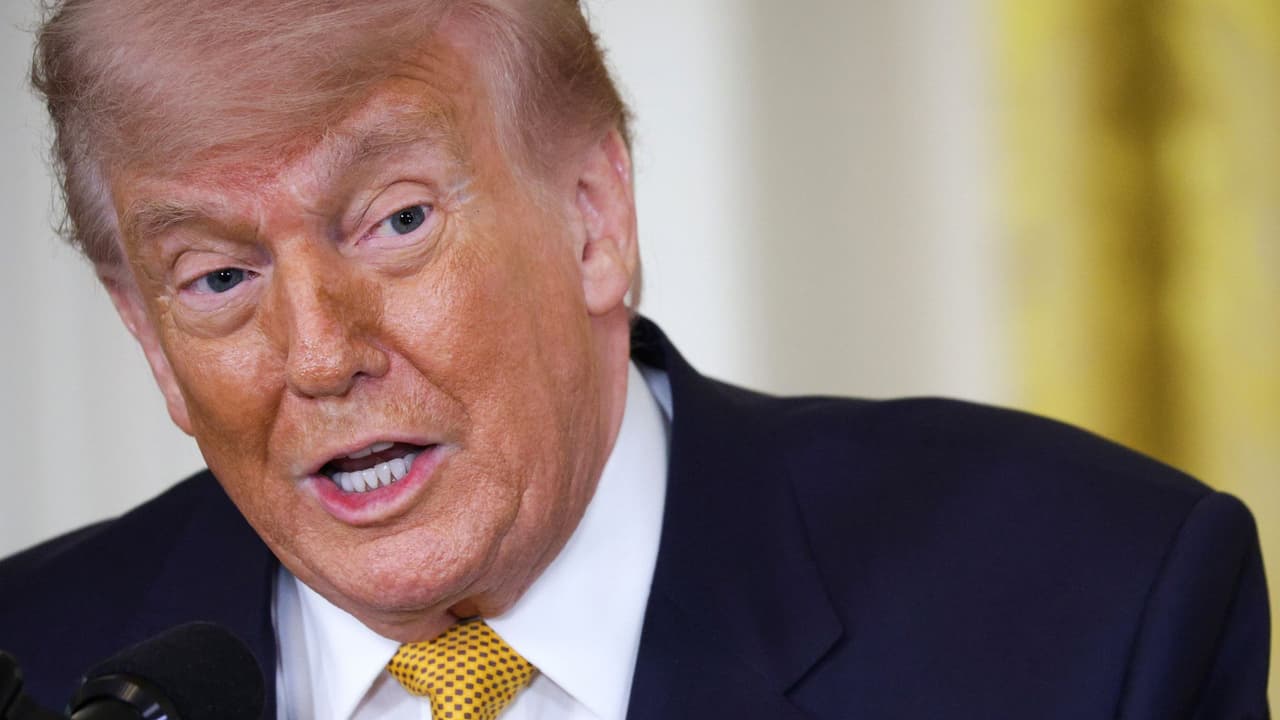 ¿Puede el gobierno de EEUU quitarte la green card y por cuáles razones?: Abogado de Inmigración responde