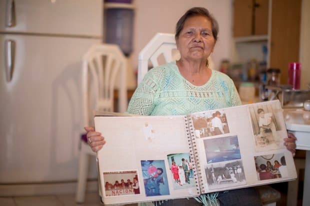 "Residíamos aquí unos siete años antes de que instalaran el primer tanque de agua público. Previo a eso, teníamos que salir de la comunidad para conseguir agua”. - Natividad Trejo.