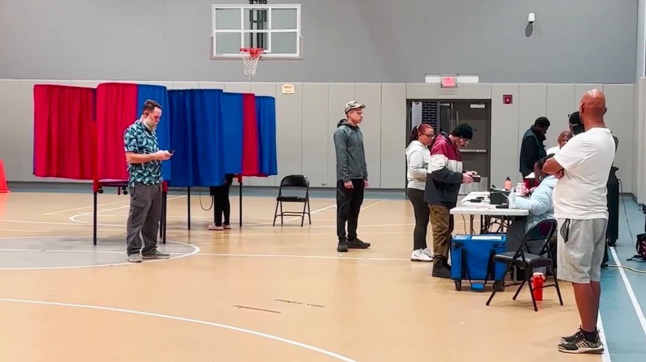 "Necesitamos quien nos represente", hispanos votan en elecciones primarias de Nueva Jersey