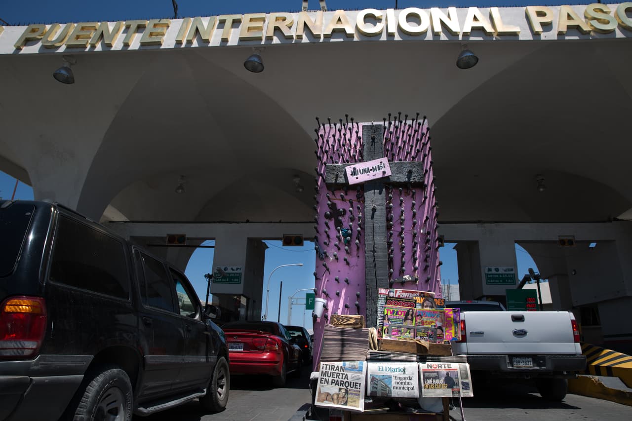 Entre 2008 y 2010, Juárez fue considerada la ciudad más mortífera del mundo. Del otro lado del puente sobre el Río Grande, El Paso, Texas, aparecía como una de las urbes más seguras de Estados Unidos.