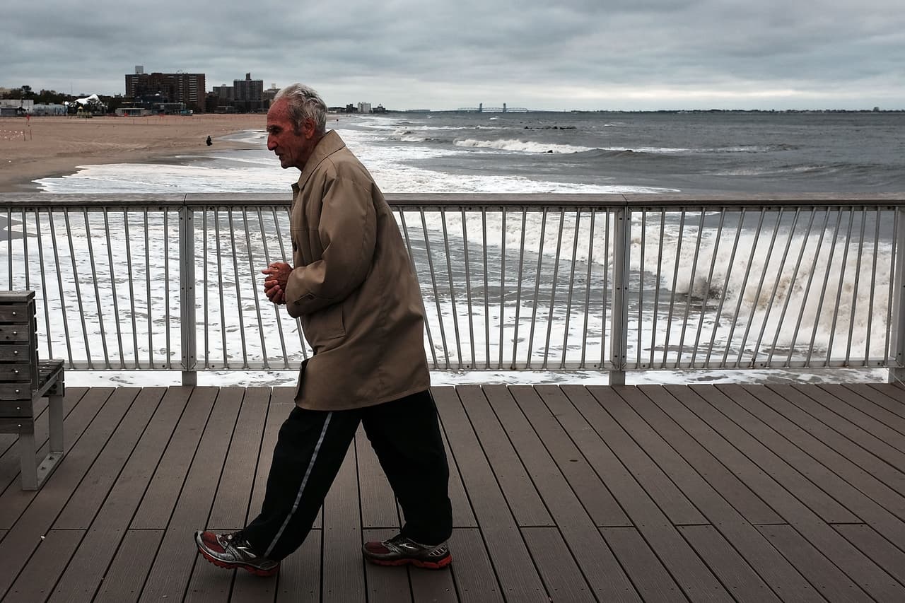 El medio digital indica que el número exacto de muertes permanecen sin confirmar porque los equipos de rescate no han podido llegar todavía a todas las zonas afectadas.