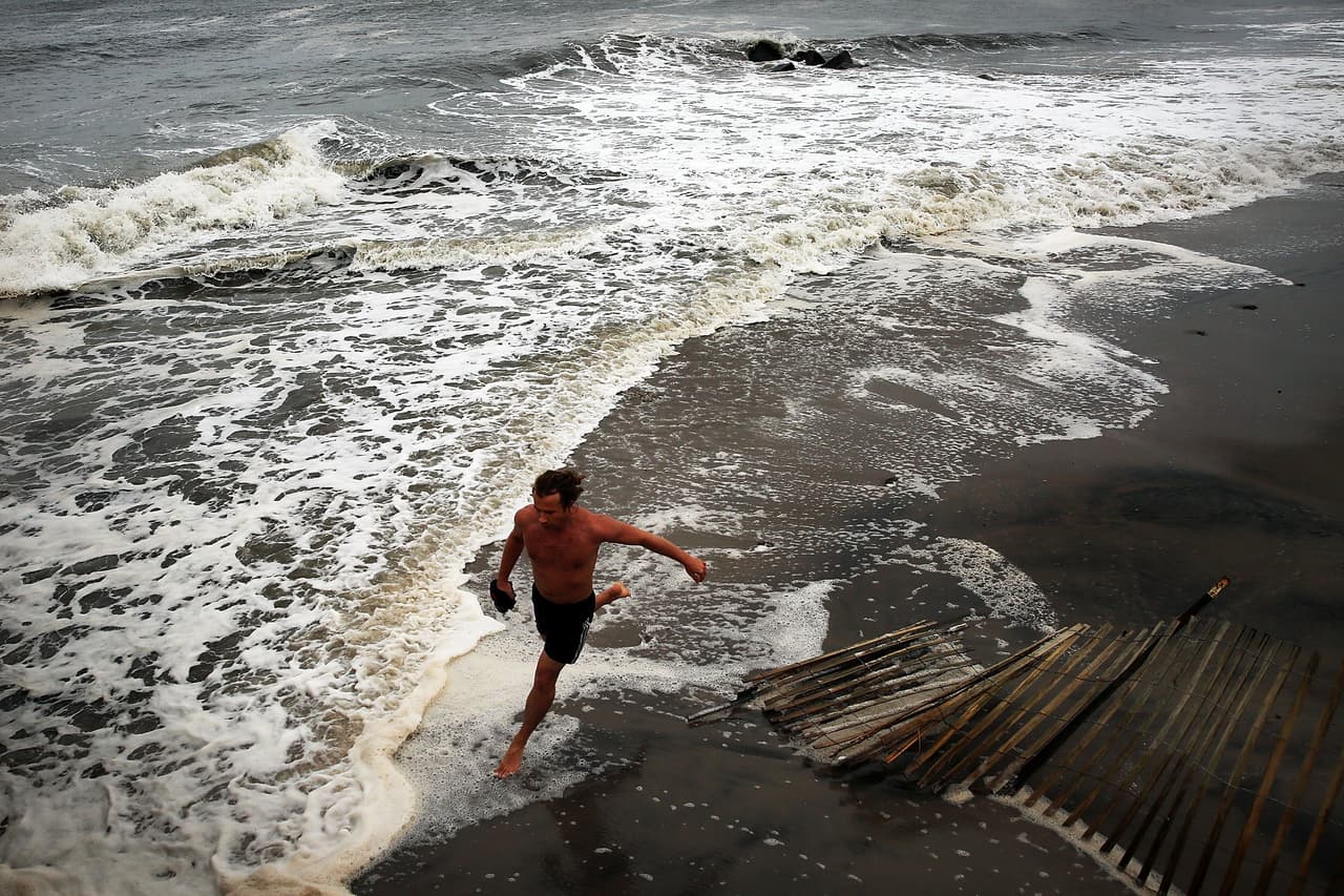 Según el NHC, el ojo del huracán está a 550 millas al suroeste de Bermudas.