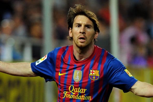 LIONEL MESSI- El delantero del FC Barcelona se coronó como el futbolista mejor pagado según la revista "France Football" al conseguir una paga que supera los 33 millones de euros (poco más de 43 millones de dólares) al año.