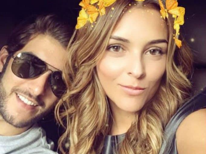 Sólo 5 meses fue lo que les duró el amor a 
<b><a href="http://www.univision.com/temas/juan-pablo-gil">Juan Pablo Gil</a></b> y 
<b><a href="http://www.univision.com/temas/grettell-valdez">Grettell Valdez</a></b>, su relación nació cuando ambos grababan la telenovela 'Las Amazonas' y aunque ella le lleva algunos años al actor, esto no fue impedimento para mantener un noviazgo.