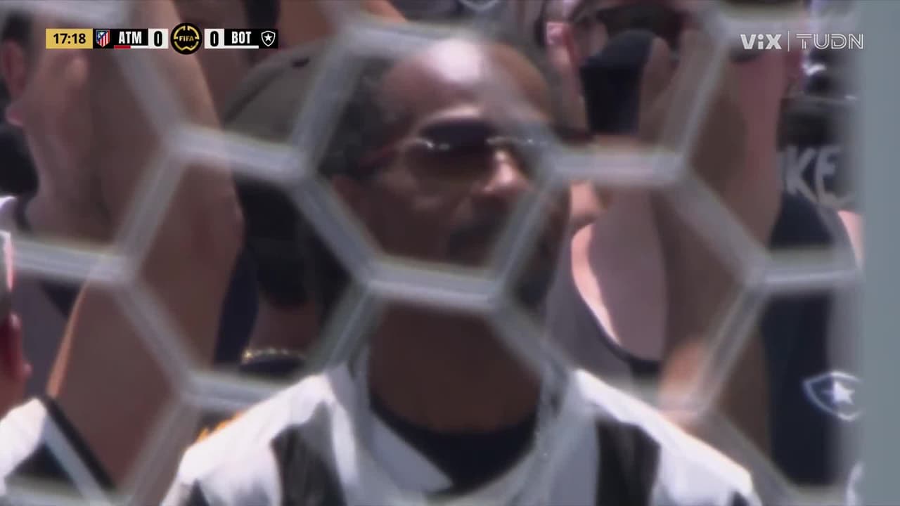 Snoop Dogg se hace presente en el Botafogo vs Atlético de Madrid