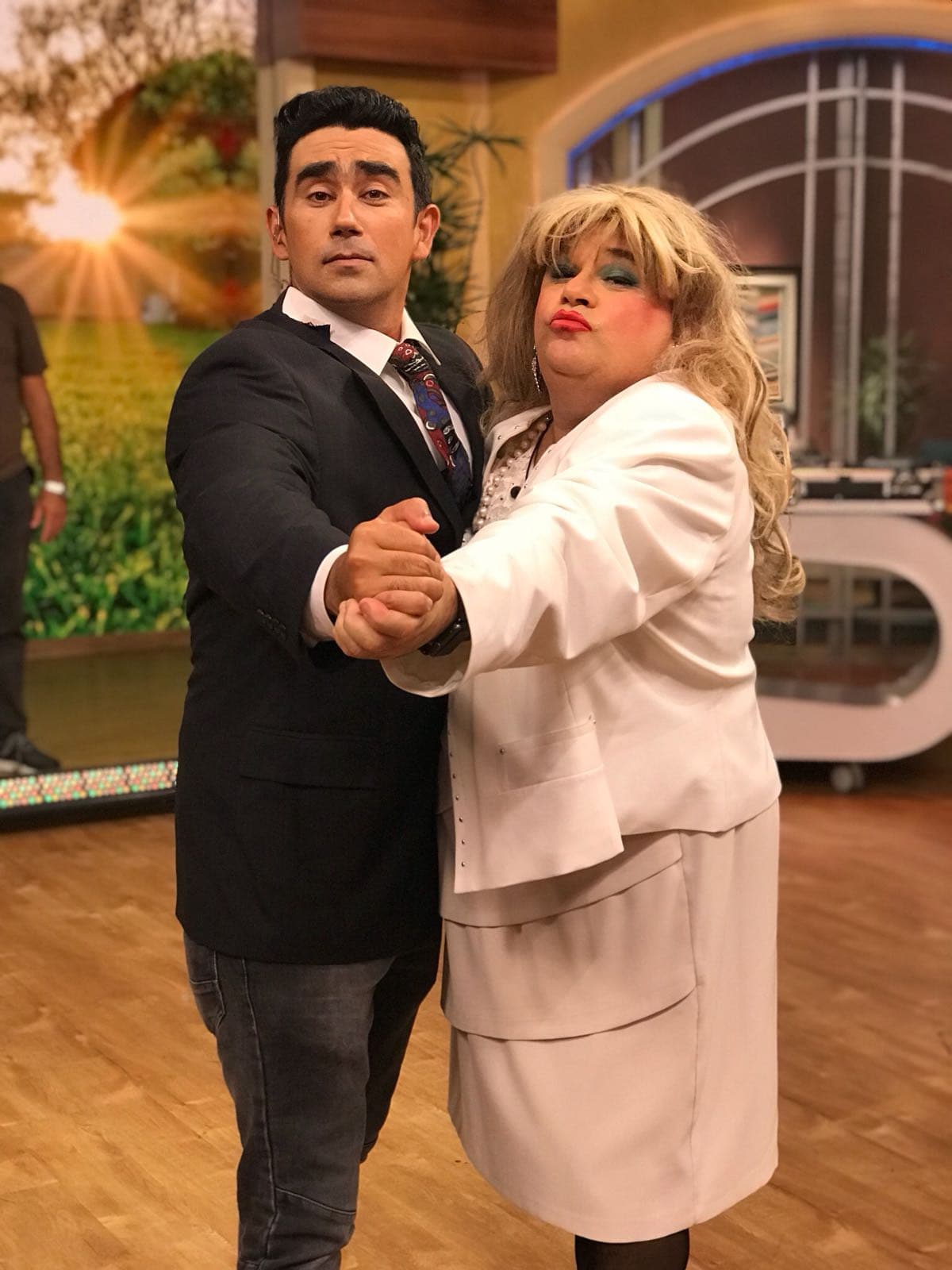 Los últimos participantes de la mañana. DJ Mau nada más ni nada menos que con Lupe de Molina.
