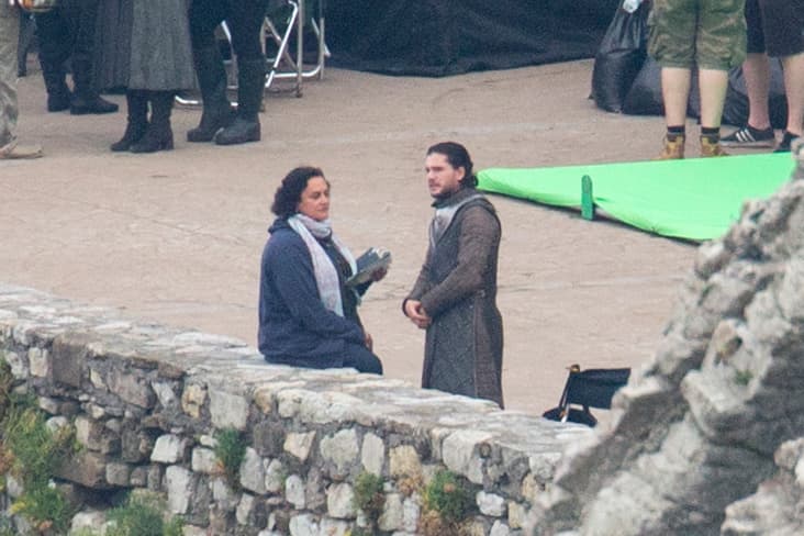 Kit Harington durante un descanso en la filmación.