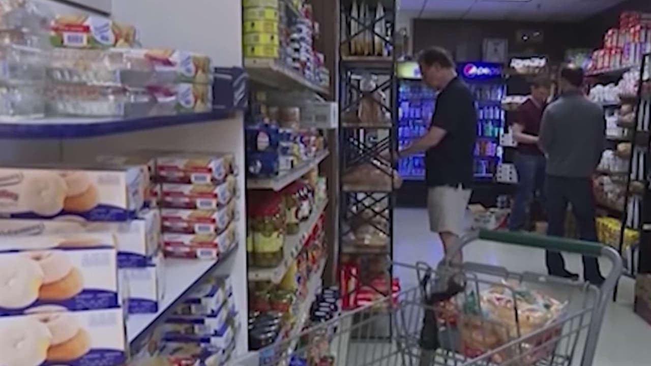 Ayuda en Phoenix para las miles de familias que se han quedado sin beneficios de SNAP