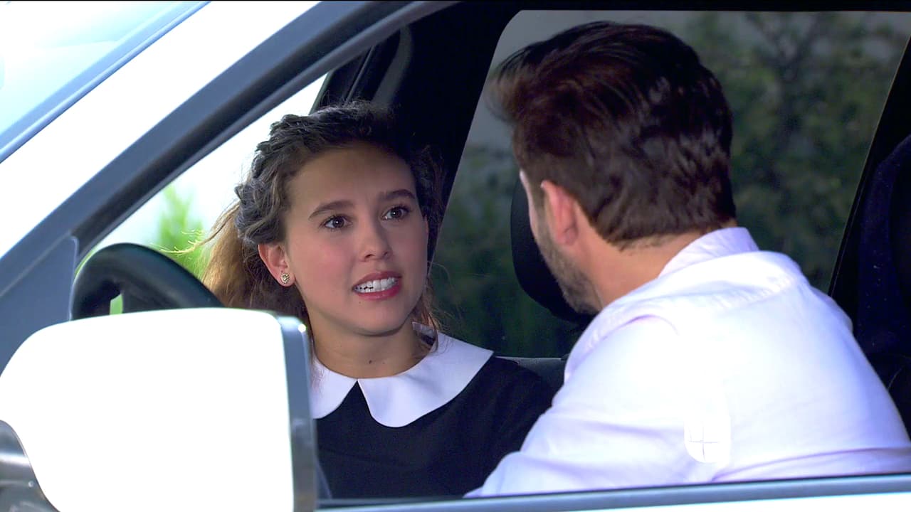 Pero no tienes de que preocuparte, Carlos prefirió irse contigo.