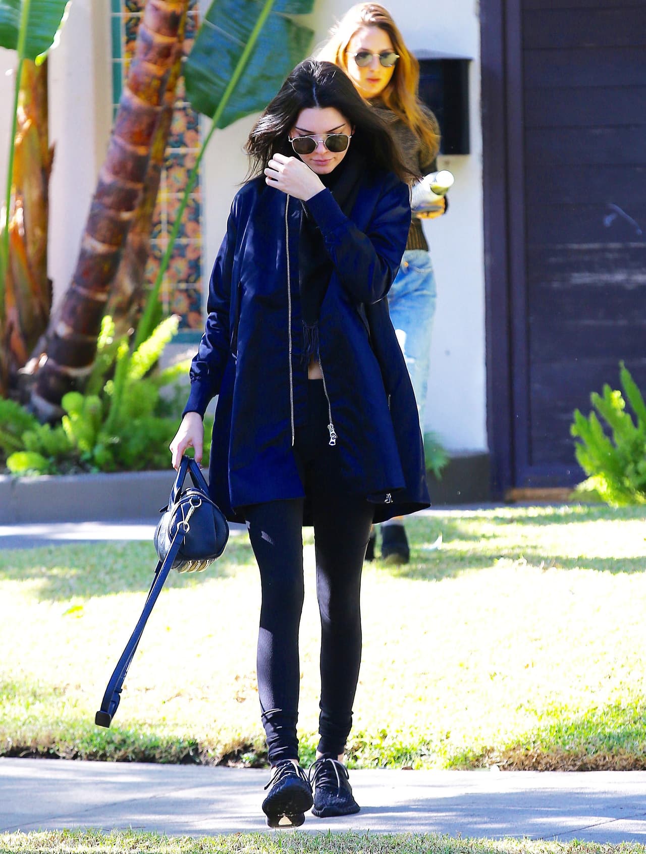 Lo cierto es que ver las cámaras no le agradó nadita.