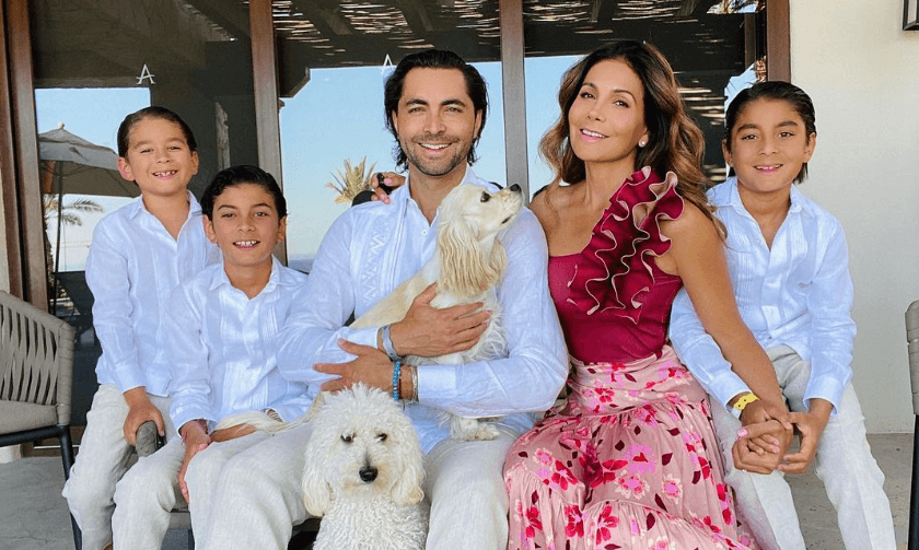 Patricia Manterola y su familia