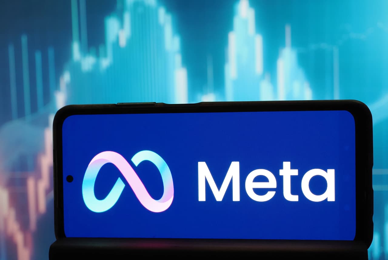 Meta eliminará más de mil puestos de trabajo a partir de hoy para enfocarse en la IA