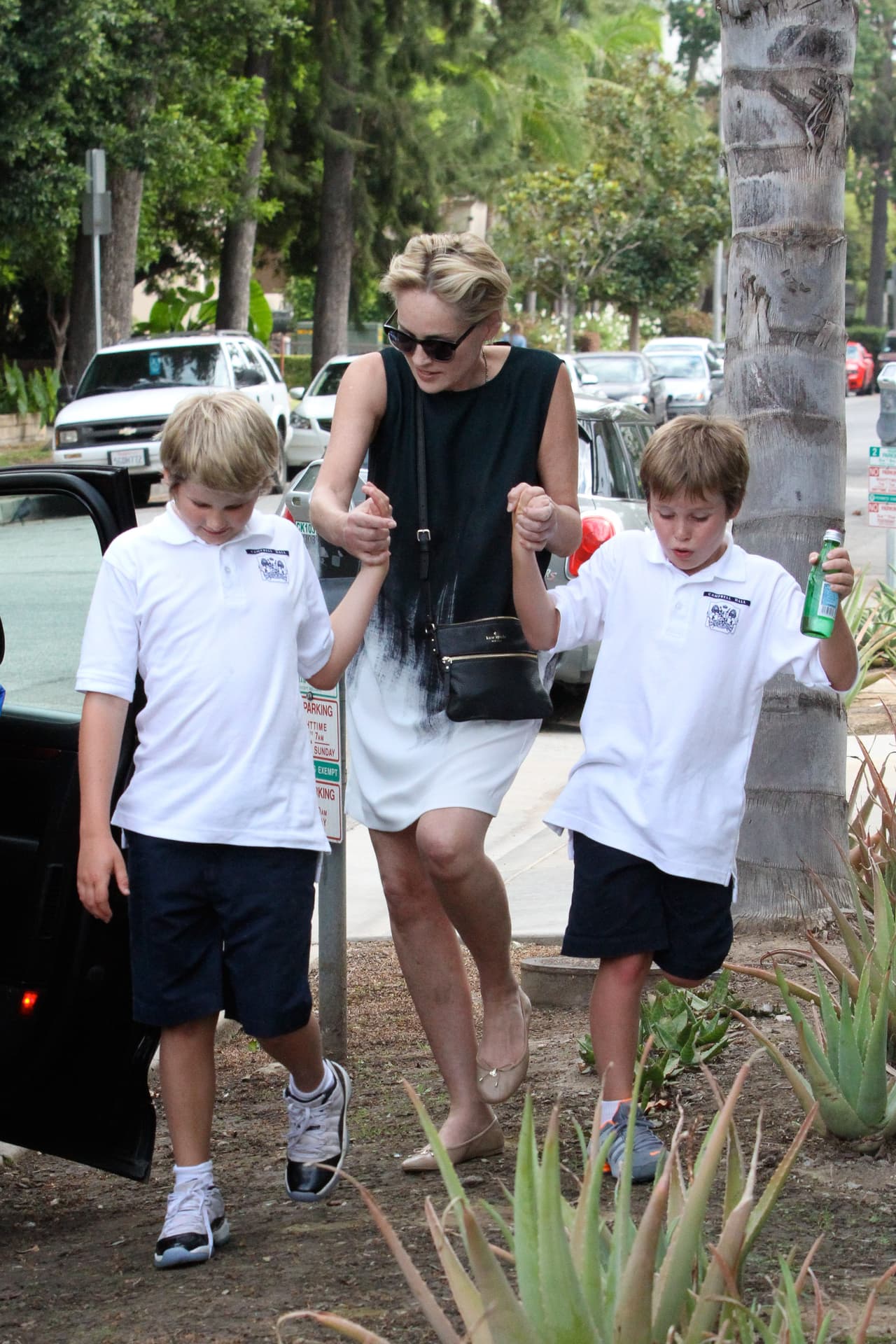 Sin duda Sharon es una mamá muy divertida y además responsable.