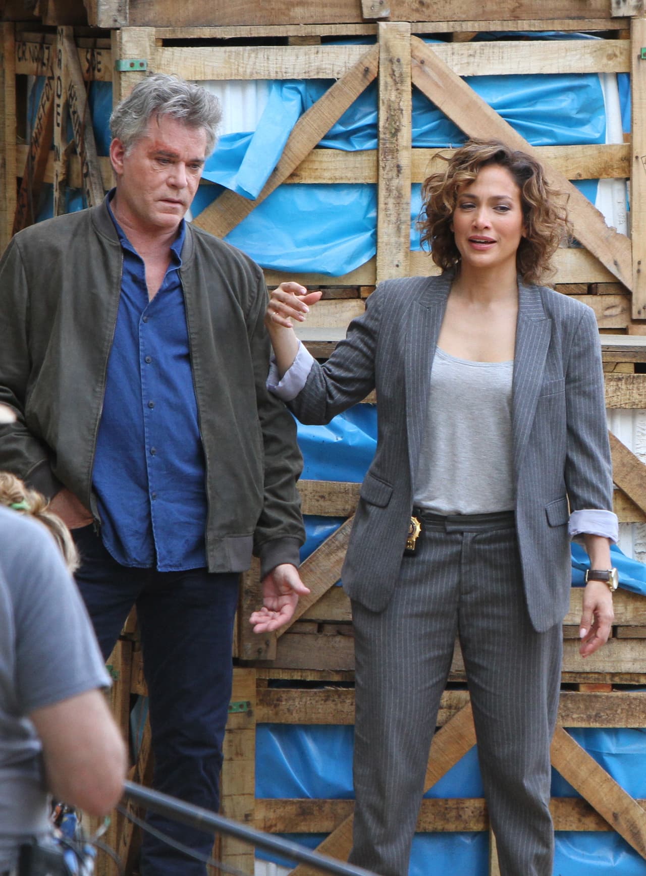 Al llegar a la locación, bromeó con su compañero de reparto, Ray Liotta.