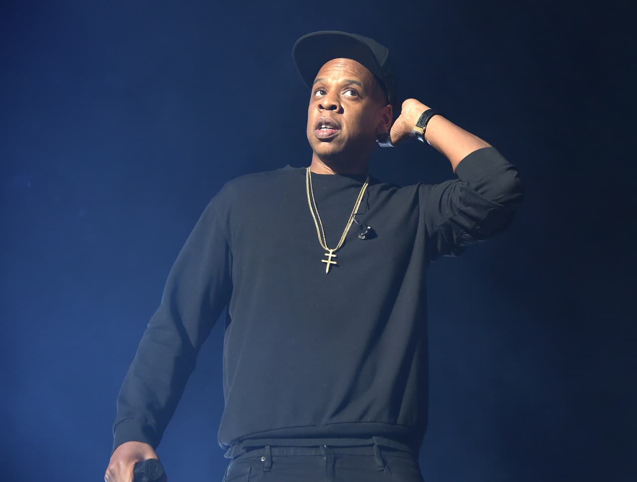 Jay Z lidera las nominaciones de la edición número 60 de los GRAMMY con ocho nominaciones, seguido por Kendrick Lamar con siete nominaciones, Bruno Mars (de ascendencia puertorriqueña) con seis. En 2018, el hip hop y el R&B dominan en las categorías principales.