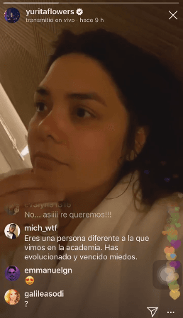 A través de una transmisión en su cuenta de Instagram explicó las razones de su decisión: "Yo tengo una cosa que se llama 
<b>fobia social </b>[…] Me cuesta mucho trabajo hablar con la gente, socializar, salir a la calle y me cuesta más trabajo todavía dar entrevistas y eso lo saben ustedes".