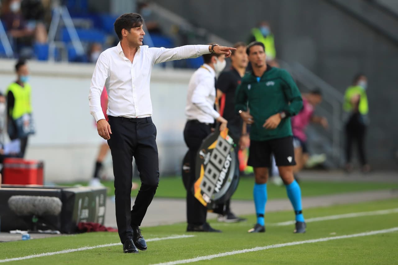 A los 73’ Sevilla metía el tercero, pero el gol fue anulado por fuera de lugar.