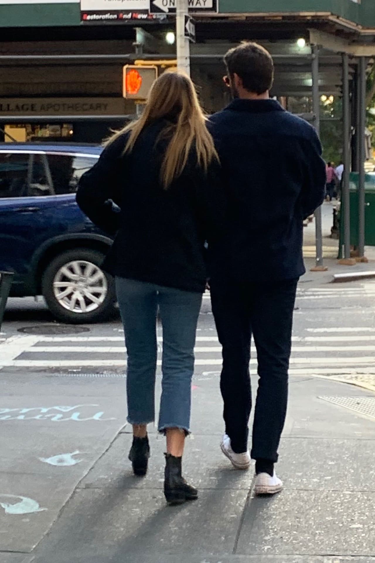 Hasta el momento ninguno de los dos ha confirmando si iniciaron una relación.