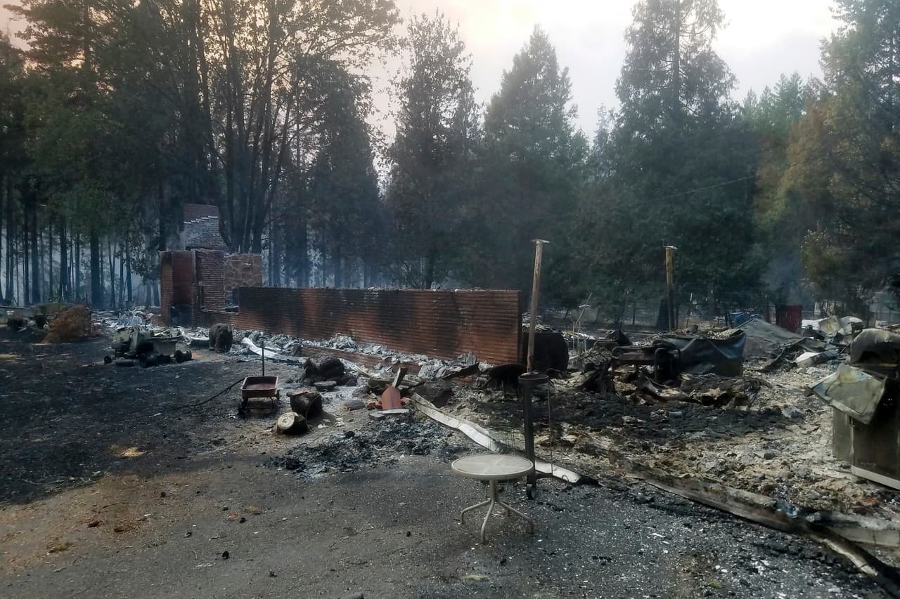 Incendios en Oregon: Encuentran los cadáveres de un niño y su perro en el interior de un coche en el que intentaron refugiarse de las llamas