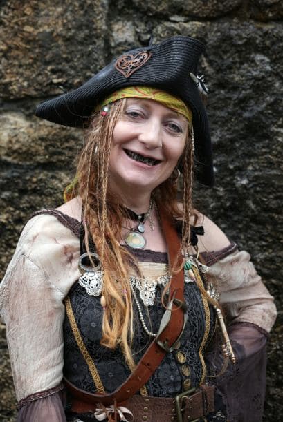 En ese intento juntaron a 8,734 piratas.