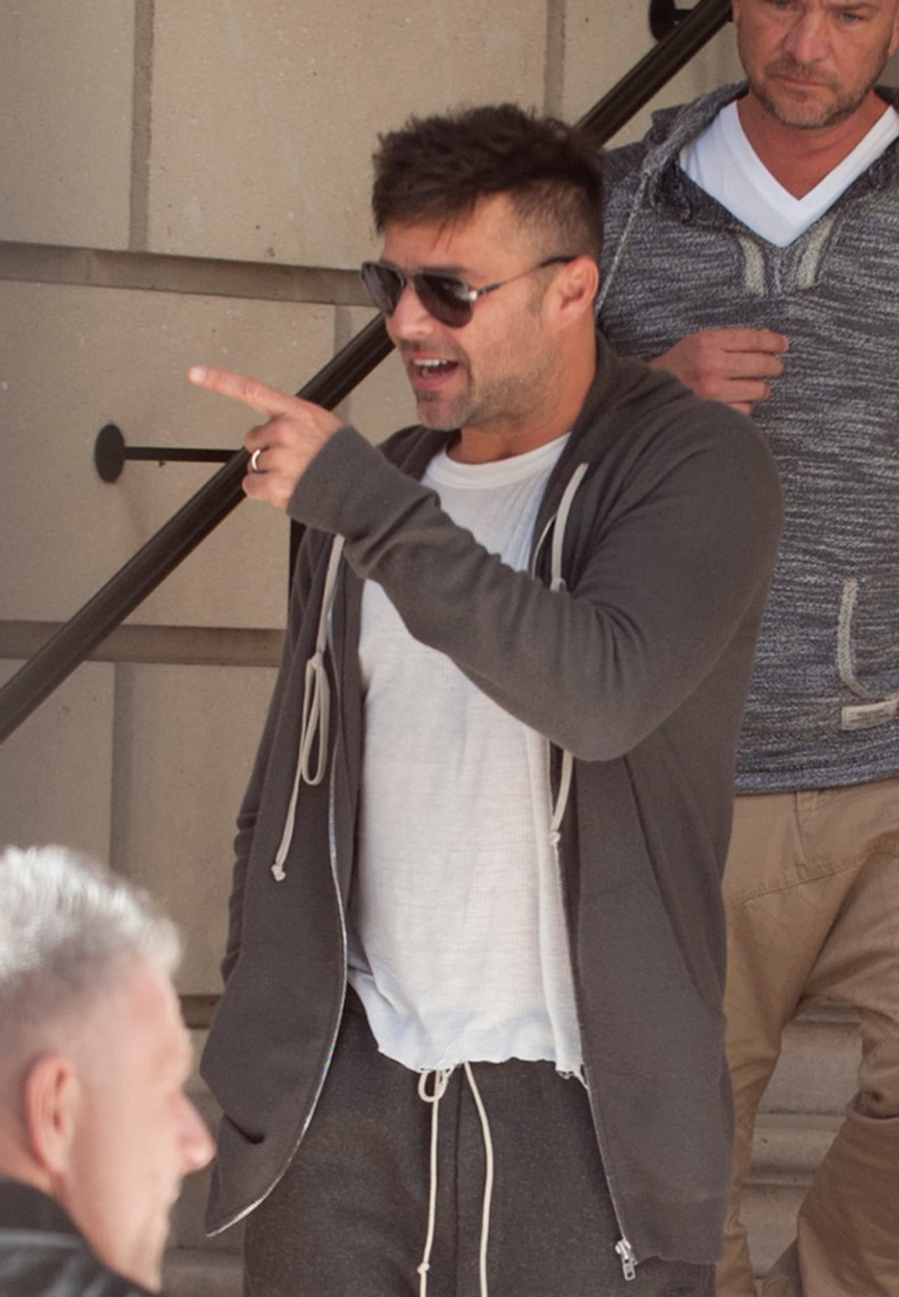 Ricky los saludó en varias ocasiones.