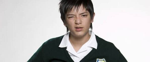 Beng Zeng es conocido por interpretar a El Chino en María de Todos los Ángeles.