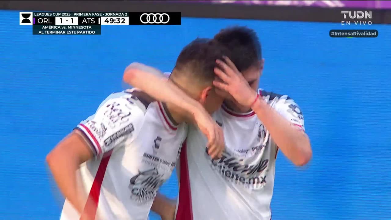 ¡Golazo del Atlas! Cóccaro fusila a Gallese con un cabezazo impresionante