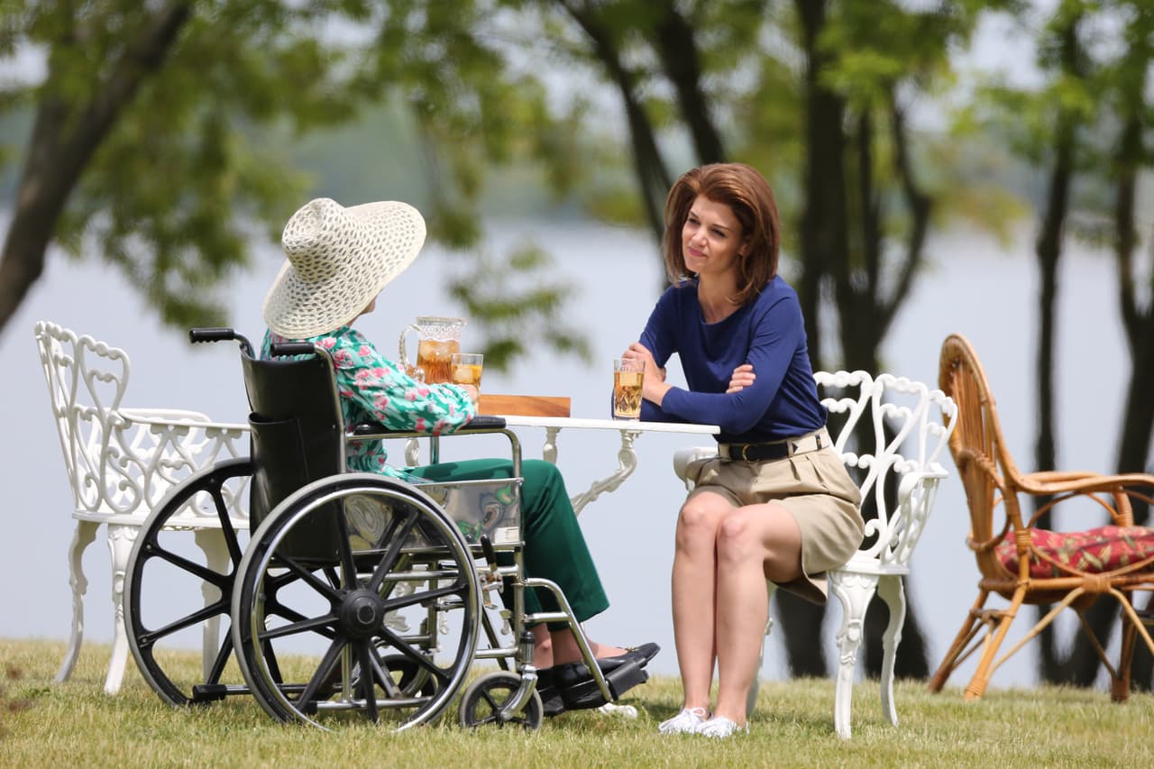 Katie está concentrada al cien por ciento en este personaje que formará parte de la serie 'The Kennedys: After Camelot'.