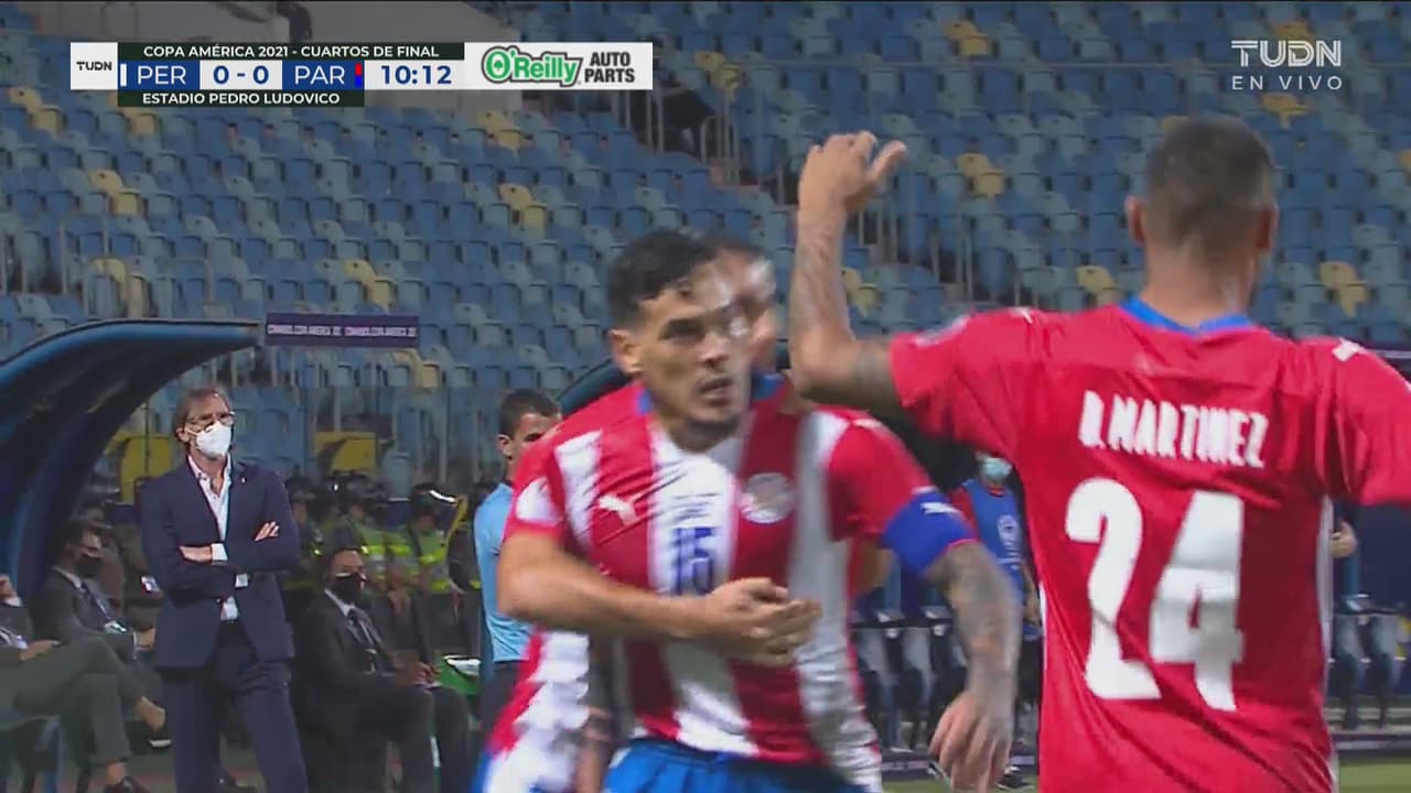 ¡Llega el 0-1! Paraguay abre el marcador a través de Gustavo Gómez