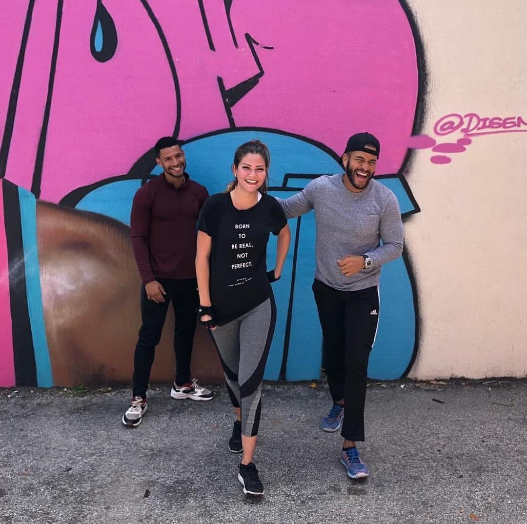 Ana Patricia cambia constantemente de entrenadores, aunque confesó que no tiene una razón específica, ya que para ella todos son excelentes. Actualmente trabaja con Yasmani y su equipo.
<br>