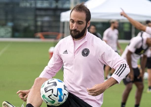'Pipita' Higuaín ya entrena con sus compañeros en Inter Miami