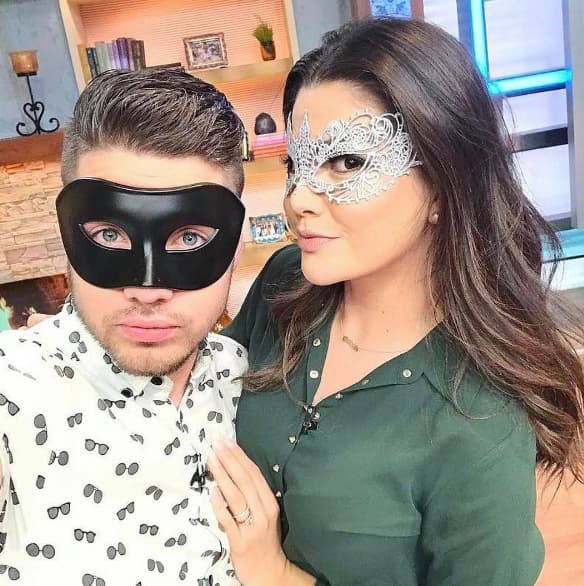 Este miércoles en Despierta América, William y Ana Patricia fueron los protagonistas de 'Las 50 Sombras de Despierta'.