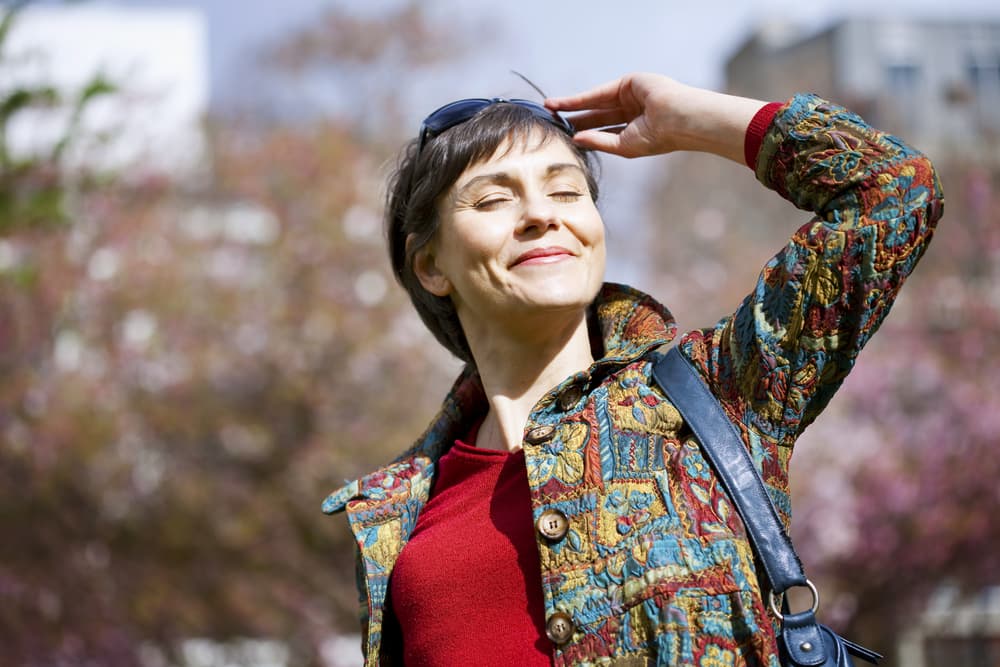 <b><u>Sagitario en el mes de Virgo</u></b>
<br>
<b><u>Júpiter directo en tu signo todo el tiempo.</u></b>
<br>
<br>El tránsito directo de tu regente Júpiter este mes de Virgo te llena de entusiasmo, fortalece tu voluntad y te inspira. Comprendes que la vida te está regalando siempre algo nuevo, inclusive en el amor.