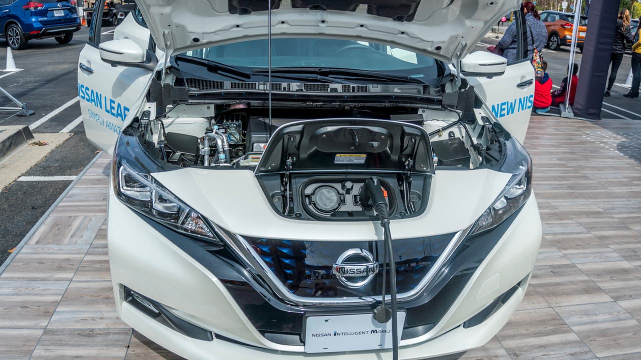 <h3 class="cms-H3-H3">8. Nissan</h3>
<br>
<b>Costo promedio por 10 años de mantenimiento: 7,600 dólares</b>
<br>Las marcas japonesas de vehículos populares se adueñaron de los puestos bajos de la lista. Nissan es la marca que mostró un mayor costo de mantenimiento entre todas ellas, pero aún sustancialmente menor que la gran mayoría de las marcas de la lista.
