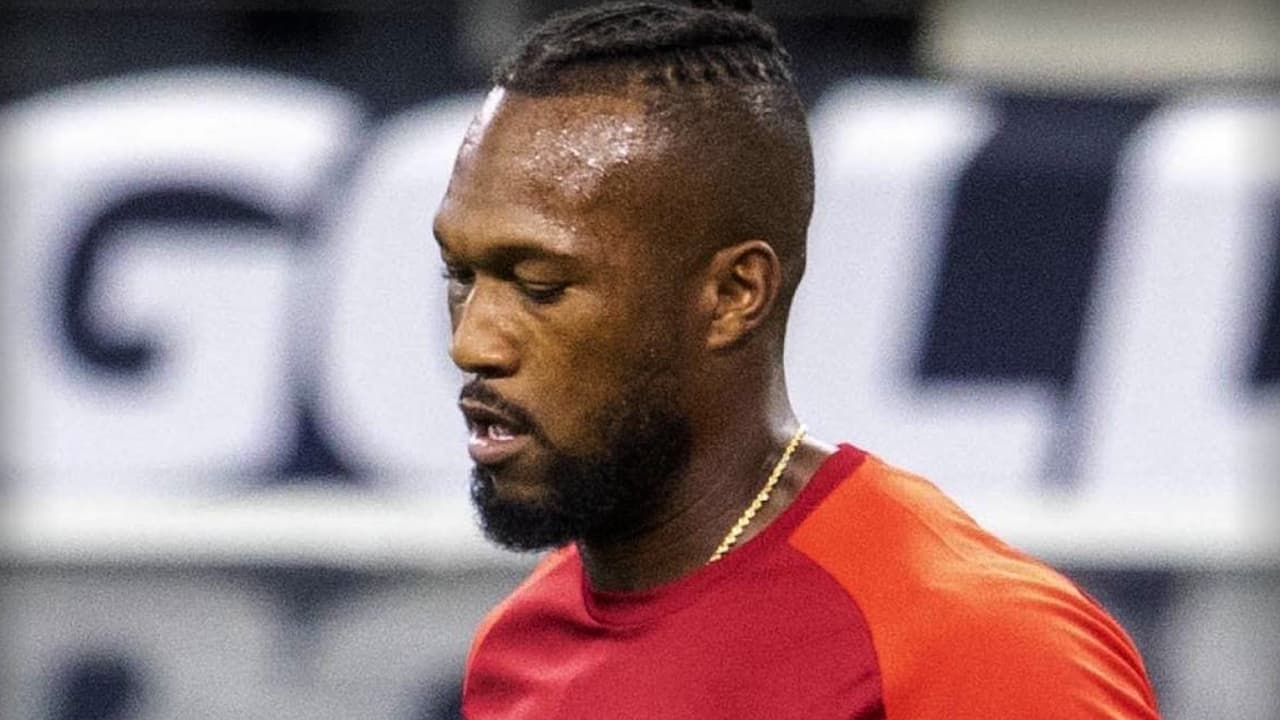 Kendall Waston considera que el arbitraje favoreció a México