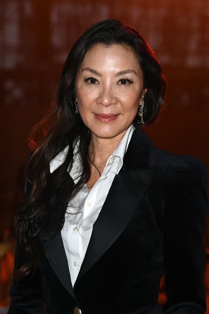 Michelle Yeoh fue la famosa que tomó el rol y, quizá, es la actriz con mayor triunfo de la lista en la industria hasta el momento. Esto debido a que participó en producciones muy populares tales como 'Guardianes de la Galaxia Vol. 2', 'Shang-Chi y la leyenda de los Diez Anillos' y las series 'Crazy Rich Asians', además de 'Star Trek: Discovery'.
