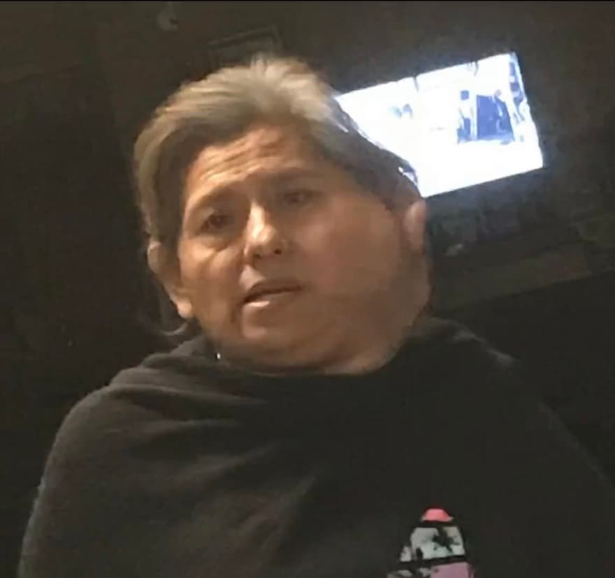 Si quieres ayudar a esta desesperada abuela, 
<b>te puedes comunicar al número 912-850-9463.</b>
<br>