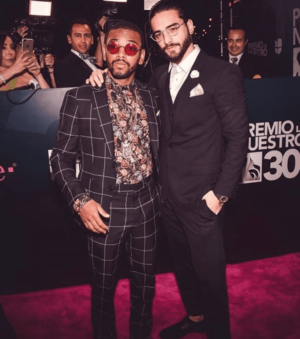 #8 | Corazón: 
<b>Maluma </b>y 
<b>Nego Do Borel </b>están dolidos del corazón y nos lo cuentan en dos diferentes idiomas.