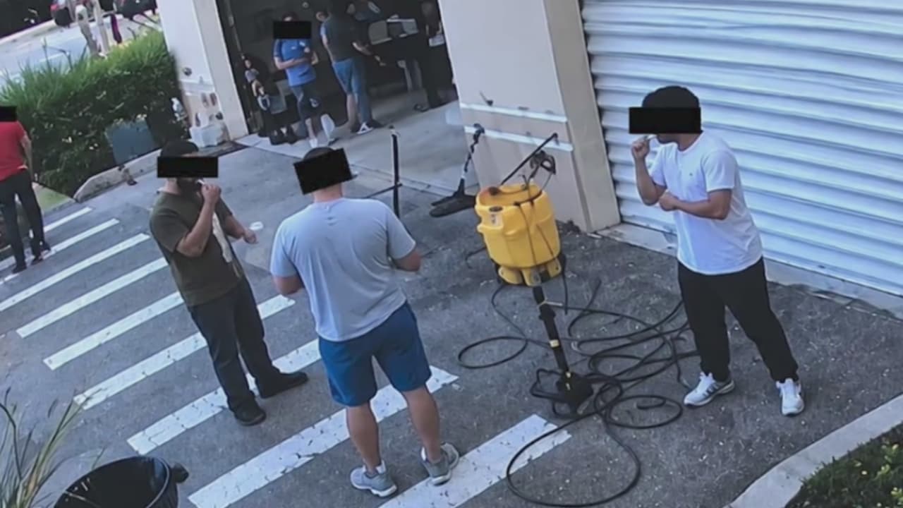 Exigen a Trump respuestas tras denuncias de condiciones inhumanas en centro de ICE en Miramar