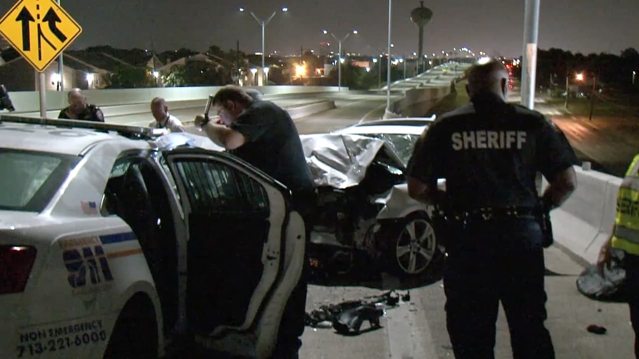 Las autoridades identificaron al sospechoso como Patrick M. Njogu quien contaba con cinco violaciones previas por conducir bajo la influencia del alcohol.