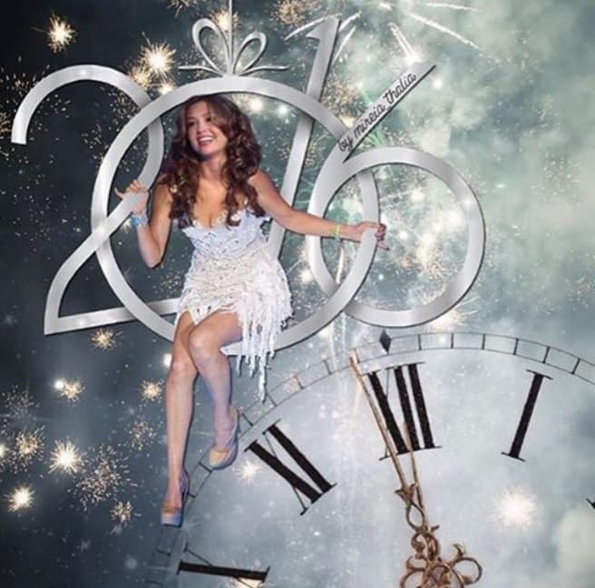 Thalis sí que viene cargada de sensualidad este año.