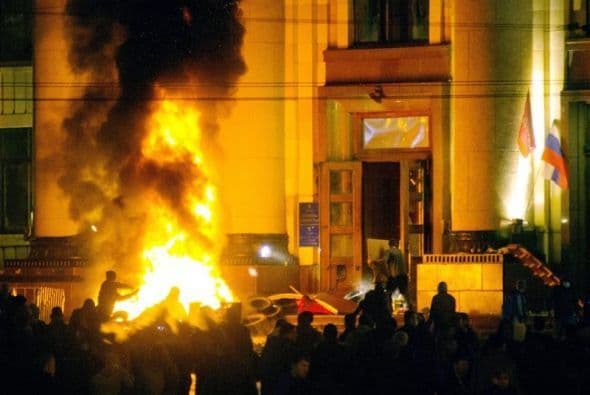 El secretario de Estado de EE.UU., John Kerry, habló hoy con su homólogo ruso, Serguéi Lavrov, para transmitirle su "gran preocupación"