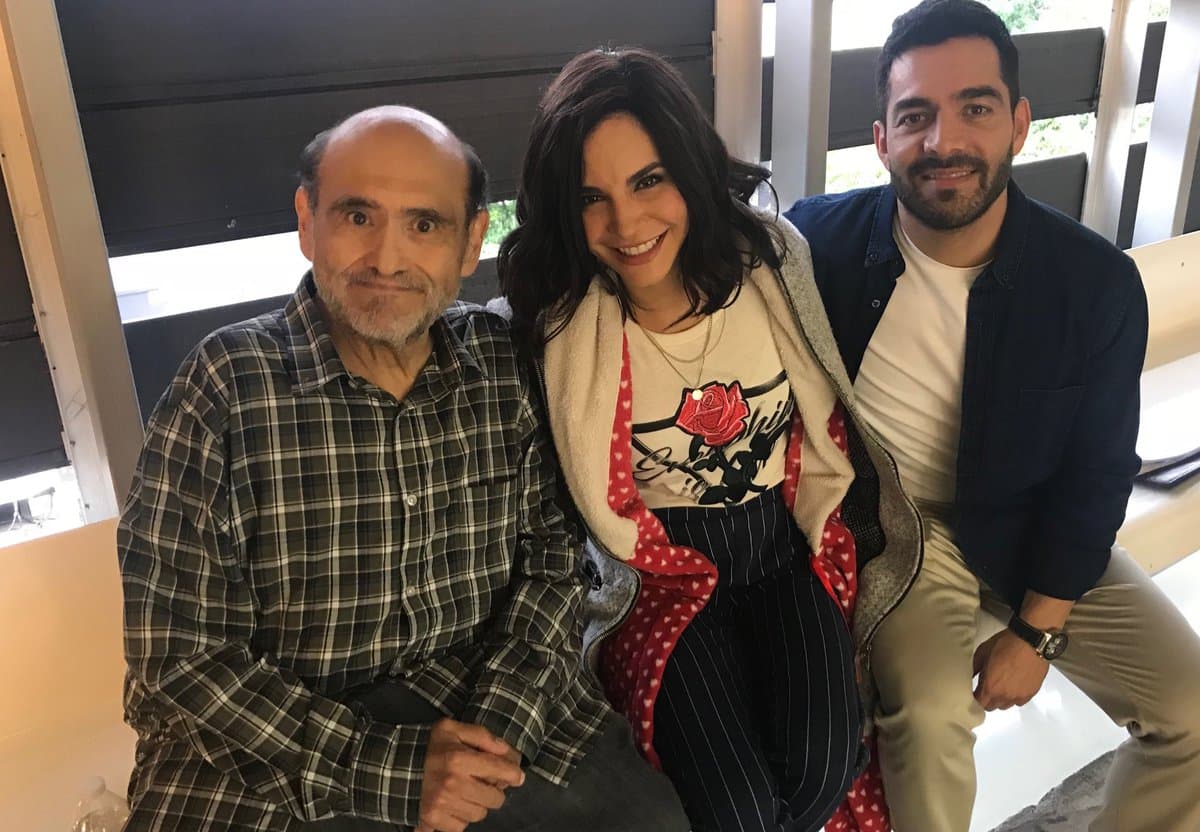 "[...] Gracias a Dios, me siguen hablando, me siguen contratando, me encuentro muy lúcido y estable. Tengo muchos proyectos, una película, obras de teatro, shows, etc.", puntualizó.