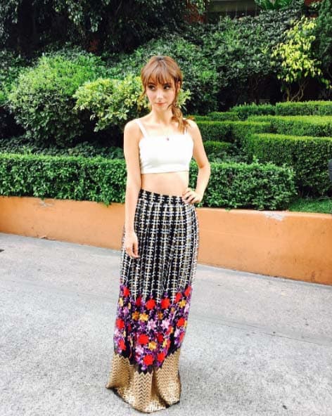 Nat nos presumió su falda larga favorita.