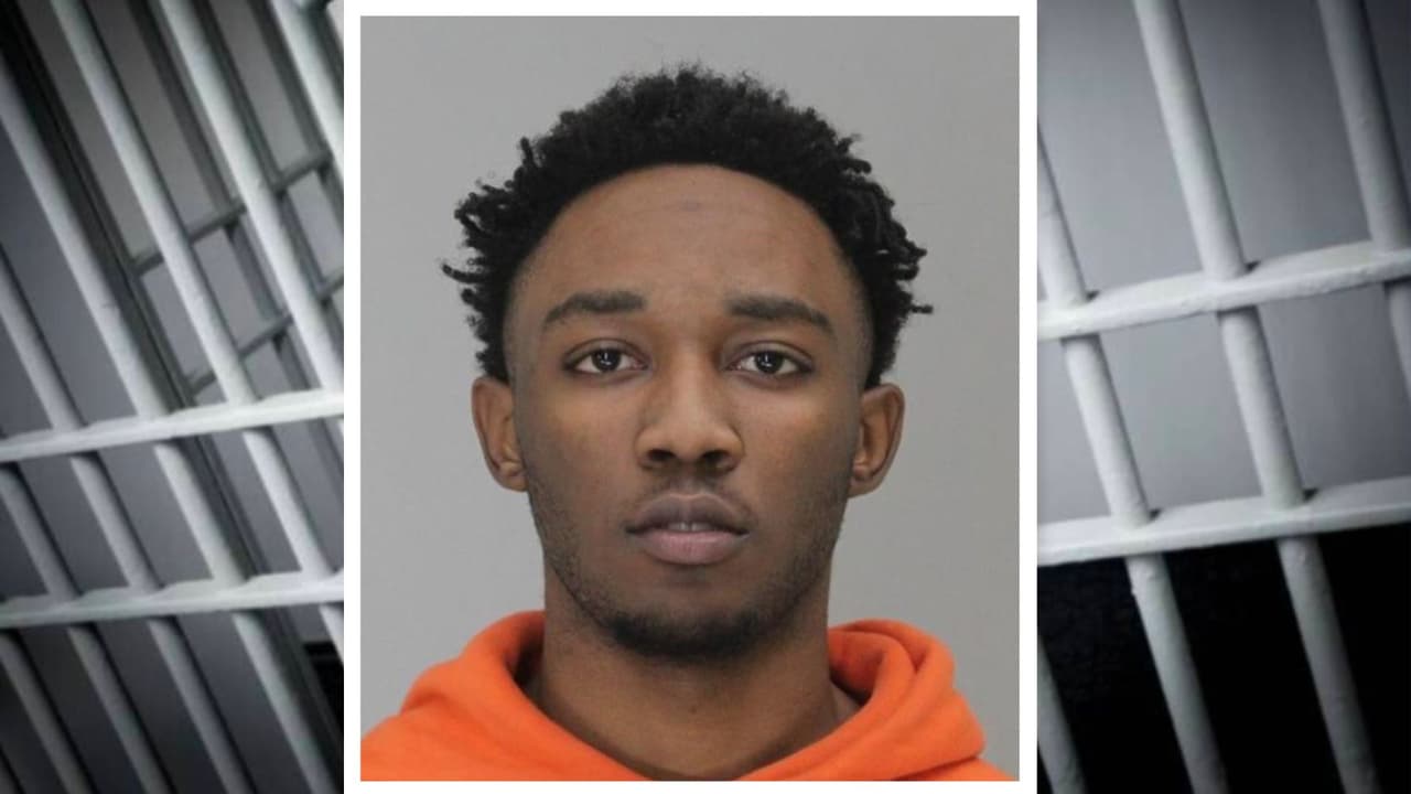 Cameron Turner enfrenta tres cargos por agresión con agravantes, tras tiroteo en la Feria Estatal de Texas.